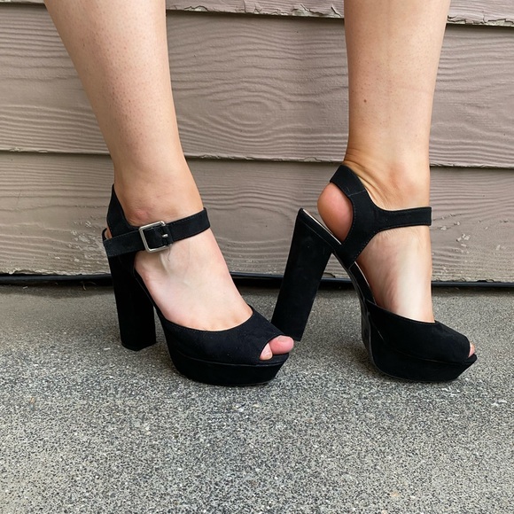 Black chunky 3 inch platform heels - Picture 2 of 4
